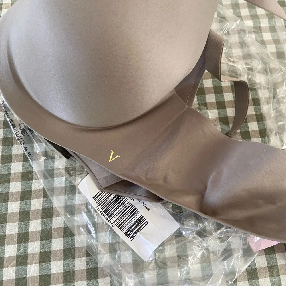 Victoria's infinity wireless perfect shape Bra - Picture 4 of 6